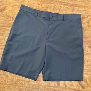 Grand Slam Performance Gray Chino Mens Shorts size 42